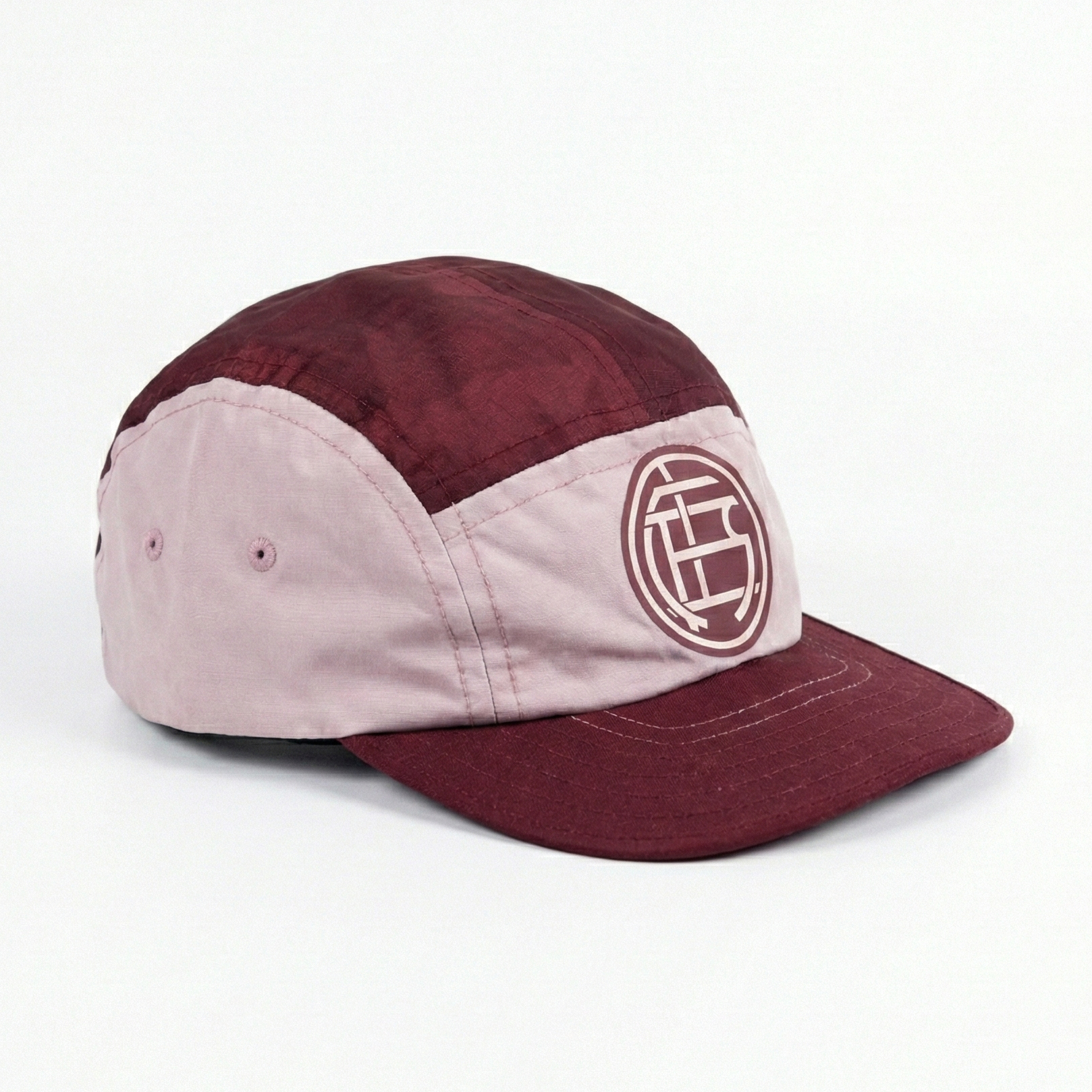 GORRA GRANATE Y BLANCA - TBN x FUNDACIÓN